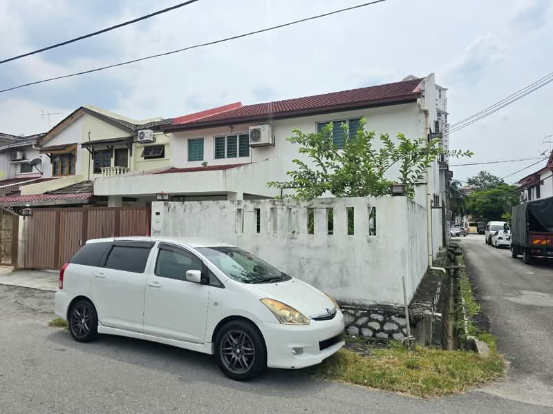 2-storey Terraced House for Sale in Bandar Sunway (Sunway) - Josh Chong - Exterior - PropertyGuru.com.my