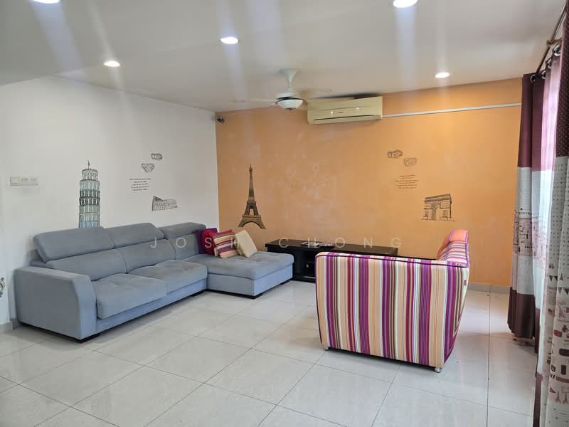 2-storey Terraced House for Sale in Bandar Sunway (Sunway) - Josh Chong - Living Room - PropertyGuru.com.my