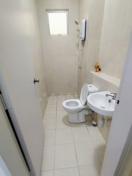Kondominium untuk Disewa di Residensi Adelia - Maznee Realtor - Bathroom - PropertyGuru.com.my