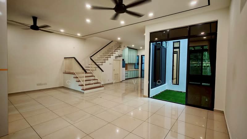 Semi-Detached House for Rent in Senibong (Permas Jaya) - Carly Voon - Living Room - PropertyGuru.com.my