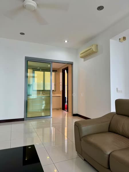 Condominium for Rent at Hampshire Residences - CY Lok - PropertyGuru.com.my