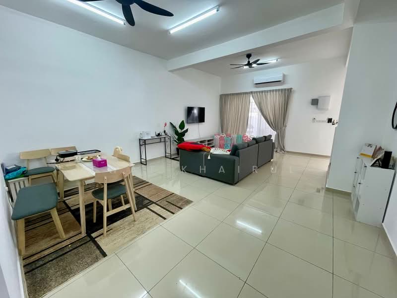 Rumah Teres 2-Tingkat untuk Dijual di Lenggeng (Negeri Sembilan) - Ewat Khairul - Living Room - PropertyGuru.com.my