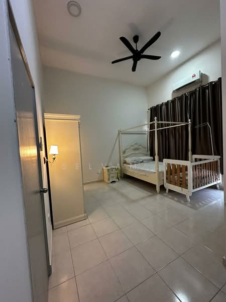 Terraced House for Sale in Semenyih (Selangor) - Selvam . - Bedroom - PropertyGuru.com.my