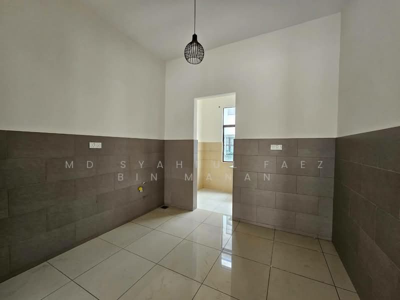2-storey Terraced House for Sale in 16 Sierra (Puchong) - Md Syahrul Faez Bin Manan - Kitchen - PropertyGuru.com.my