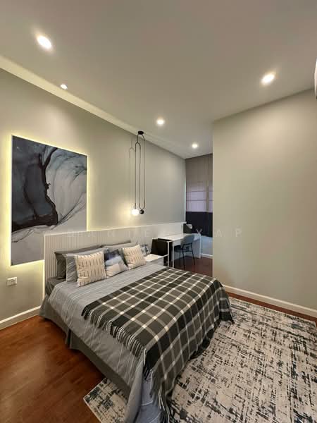 2-storey Terraced House for Sale in Bandar Gamuda Gardens (Rawang) - Daniel Yap - Bedroom - PropertyGuru.com.my