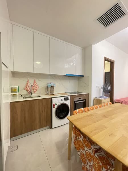 Service Residence for Sale at Core Residence @ TRX - TZE YEE - Kitchen - PropertyGuru.com.my