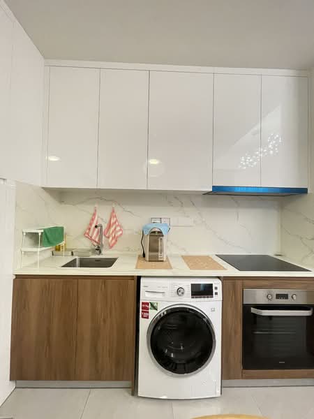 Service Residence for Sale at Core Residence @ TRX - TZE YEE - Kitchen - PropertyGuru.com.my
