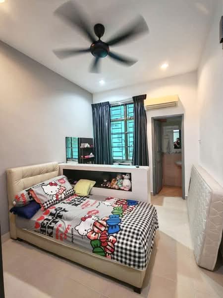 2-storey Terraced House for Sale in Taman Desa Cemerlang (Ulu Tiram) - Janice . - PropertyGuru.com.my