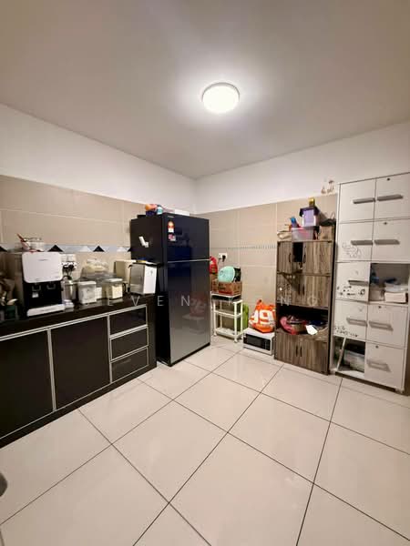 Rumah Teres 2 Tingkat untuk Dijual di Bandar Dato Onn (Tebrau) - Seven Kong - Kitchen - PropertyGuru.com.my