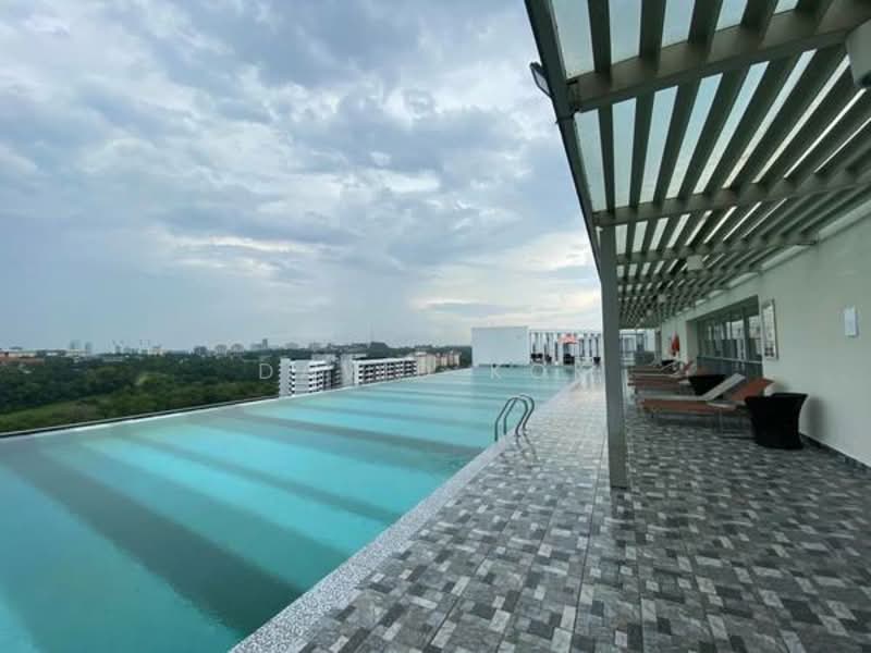Servis Apartment untuk Dijual di Suria Jelutong - David Kok - Pool - PropertyGuru.com.my