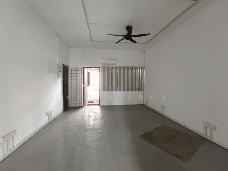 Shop for Sale in Taman Johor Jaya (Johor Bahru) - Kayden Voon - Interior - PropertyGuru.com.my