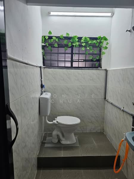 Rumah Teres 2 Tingkat untuk Dijual di Taman Orkid Desa (Cheras) - Soon Jie Chua - Bathroom - PropertyGuru.com.my
