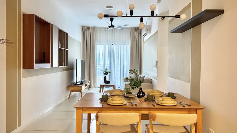 Kondominium untuk Disewa di Vierra Residence - Pearl Ho - Dining Room - PropertyGuru.com.my