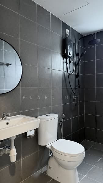Kondominium untuk Disewa di Vierra Residence - Pearl Ho - Bathroom - PropertyGuru.com.my