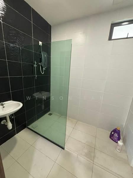 Rumah Kluster untuk Dijual di Taman Bukit Skudai (Skudai) - Winson Tan - Bathroom - PropertyGuru.com.my
