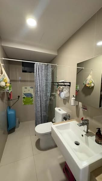 Servis Apartment untuk Dijual di United Point (Residensi Berpadu) - Ethan Loke - PropertyGuru.com.my