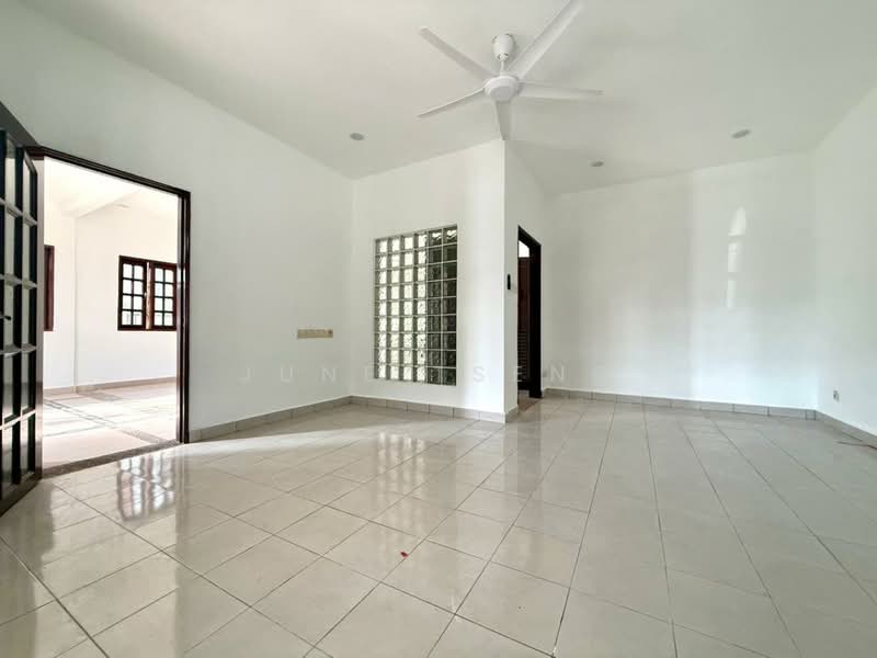 Semi-Detached House for Sale in Johor Bahru (Johor) - June Tseng - Living Room - PropertyGuru.com.my
