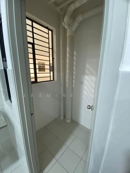 Service Residence for Rent at Residensi Emas - Jasmine Wai - PropertyGuru.com.my