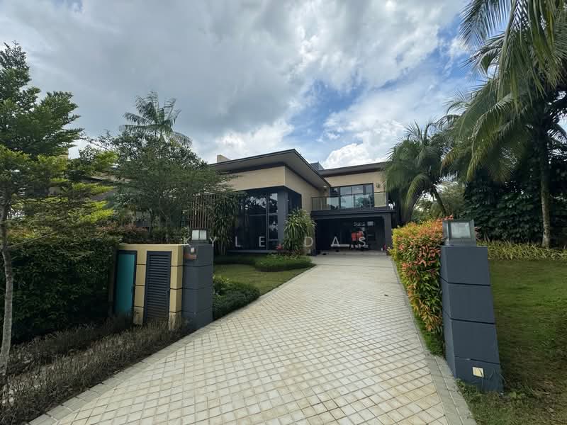 Twin Villa for Sale in Forest City (Gelang Patah) - Kyle Das - Exterior - PropertyGuru.com.my
