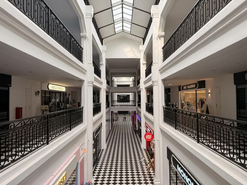 Shop / Office for Sale in Taman Ekoflora (Johor Bahru) - Fu Heng Chong - Corridor - PropertyGuru.com.my