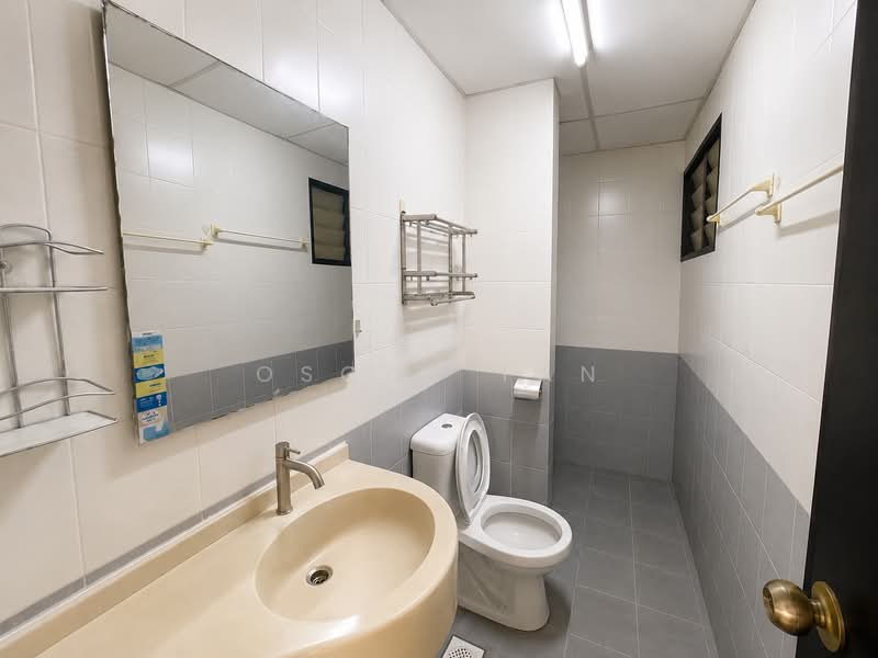 Kondominium untuk Disewa di Platinum Lake PV 12 - Oscar Tan - Bathroom - PropertyGuru.com.my
