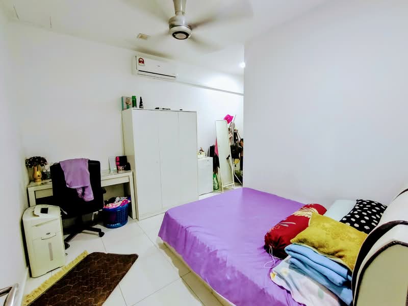2-storey Terraced House for Sale in Denai Alam (Shah Alam) - Azhar Mohd - Bedroom - PropertyGuru.com.my