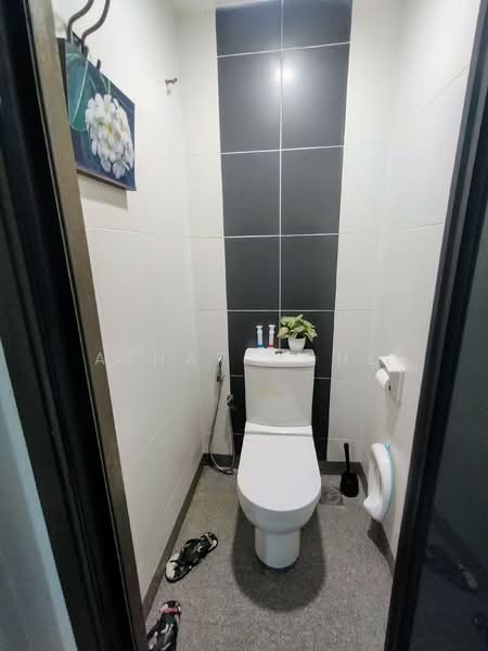 2-storey Terraced House for Sale in Denai Alam (Shah Alam) - Azhar Mohd - Bathroom - PropertyGuru.com.my
