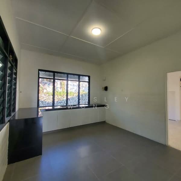 Bungalow for Sale in Ampang (Selangor) - Jacksley Wong - Kitchen - PropertyGuru.com.my
