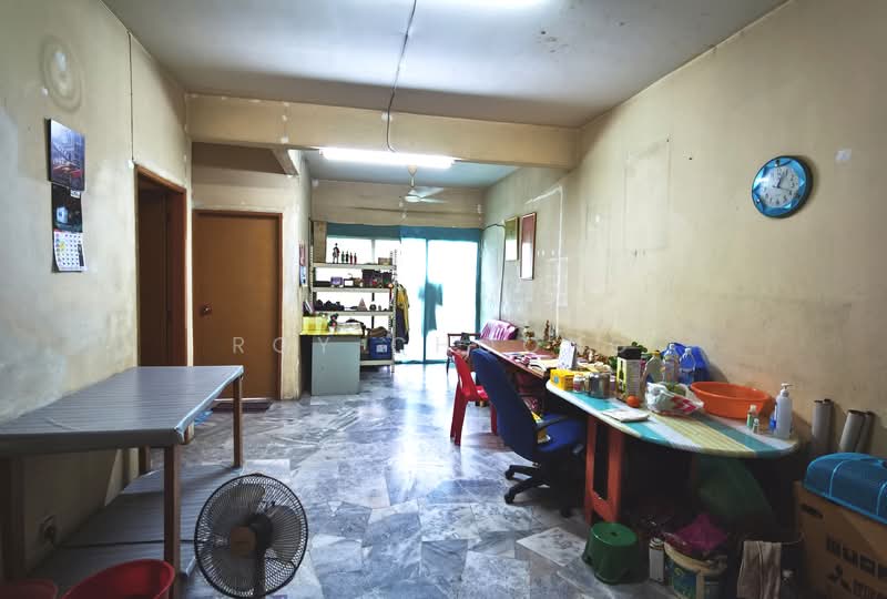 Pangsapuri untuk Dijual di Sri Anggerik 1 - Roy Choong - Living Room - PropertyGuru.com.my