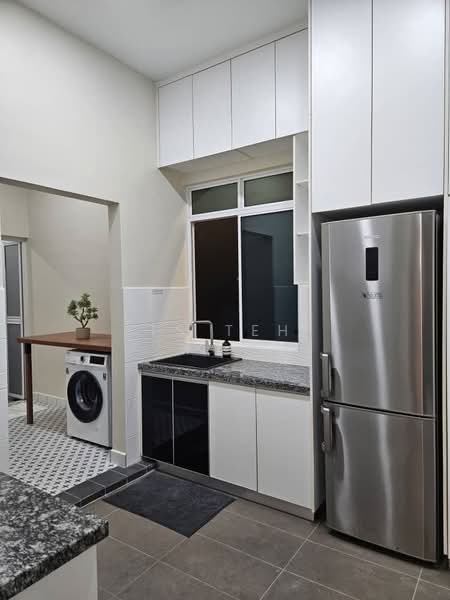 Condominium for Rent at Saville @ The Park - TS Teh - Kitchen - PropertyGuru.com.my