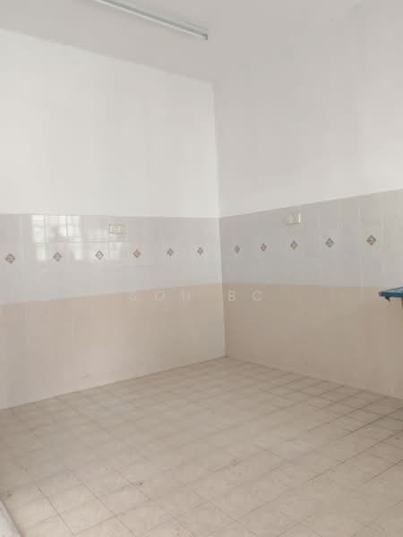 Rumah Teres 2 Tingkat untuk Dijual di Ara Damansara (Selangor) - Soh BC - Kitchen - PropertyGuru.com.my