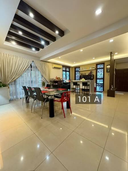 Semi-Detached House for Sale in Bandar Bukit Tinggi 2 (Klang) - KH Chong - Dining Room - PropertyGuru.com.my
