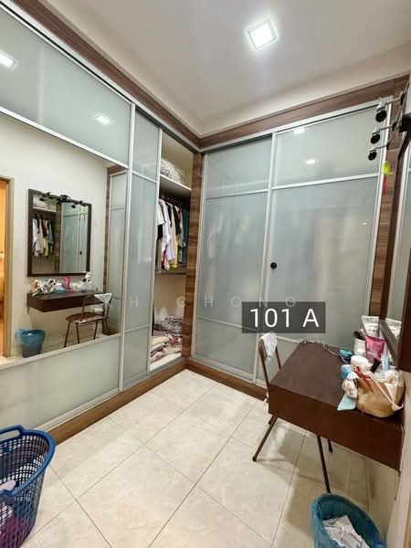 Semi-Detached House for Sale in Bandar Bukit Tinggi 2 (Klang) - KH Chong - Interior - PropertyGuru.com.my