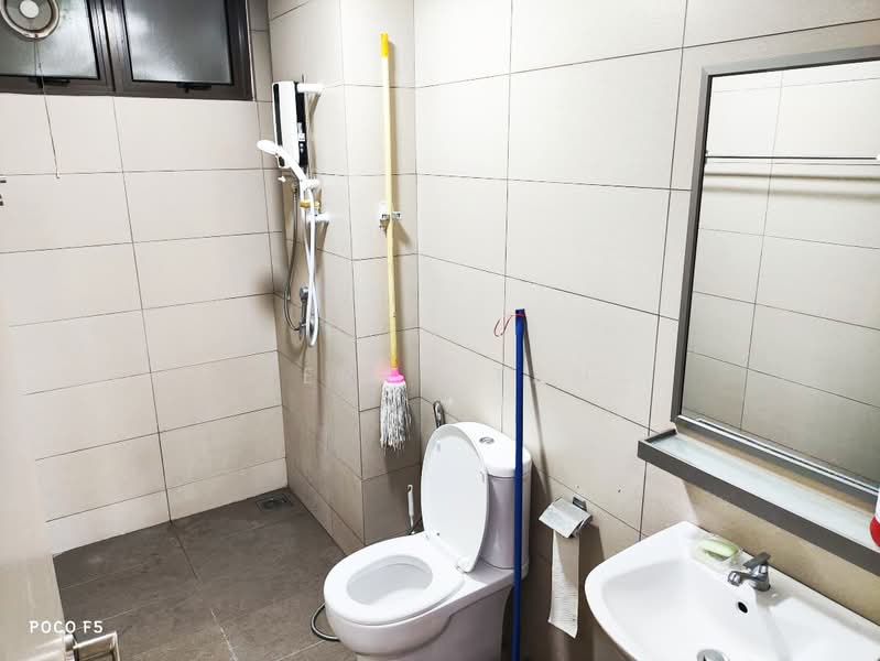 Kondominium untuk Disewa di Skycube - Jerry Tan - Bathroom - PropertyGuru.com.my
