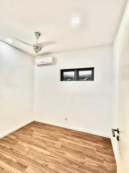 Condominium for Sale at Lakefront Residence - Kar Hooi - Interior - PropertyGuru.com.my