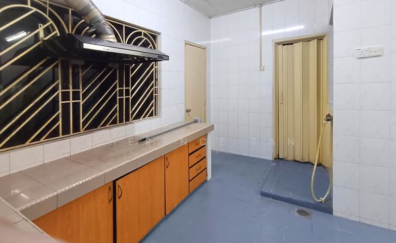 2-storey Terraced House for Sale in BANDAR PUCHONG JAYA (Puchong) - Cherence Tan - Kitchen - PropertyGuru.com.my