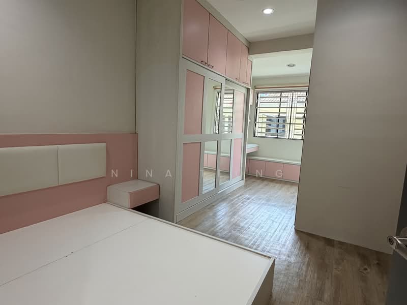 2-storey Terraced House for Sale in Bayan Lepas (Penang) - Nina Teong - Bedroom - PropertyGuru.com.my