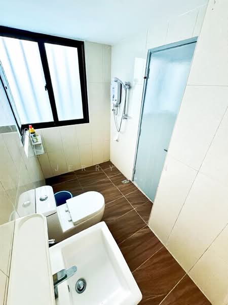 Kondominium untuk Disewa di The Promenade - Jerry Tan - Bathroom - PropertyGuru.com.my