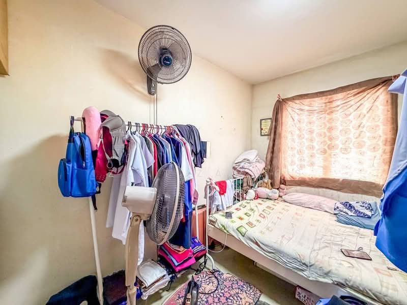 Pangsapuri untuk Dijual di Mutiara Apartment - Izzat Zamros - PropertyGuru.com.my