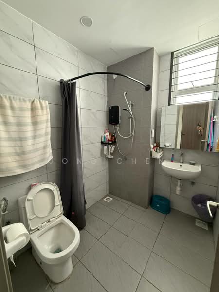 Service Residence for Sale at SKS Habitat - Jong Chen - Bathroom - PropertyGuru.com.my