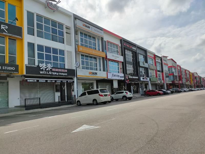 Kedai untuk Dijual di Taman Mount Austin (Tebrau) - Veekie Ng - Exterior - PropertyGuru.com.my