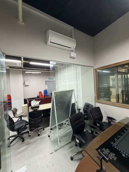Pejabat untuk Disewa di Bandar Tasik Selatan (Kuala Lumpur) - Edwin Cheng - Interior - PropertyGuru.com.my
