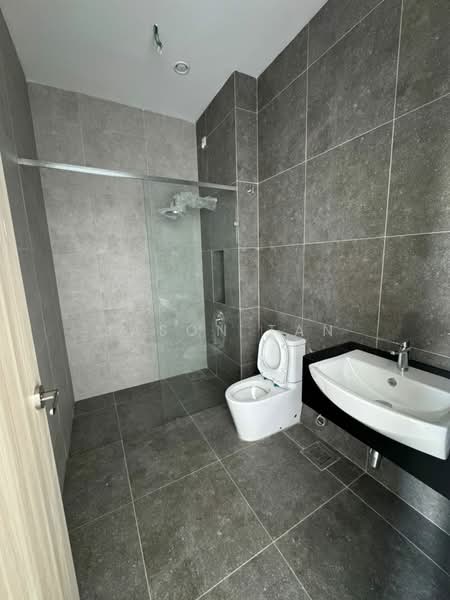 Rumah Berkembar untuk Dijual di Taman Impian Emas (Skudai) - Jason Tan - Bathroom - PropertyGuru.com.my