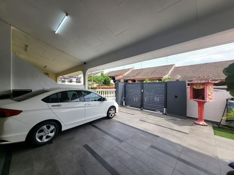 1-storey Terraced House for Sale in Taman Skudai Baru (Skudai) - Jong Chen - Exterior - PropertyGuru.com.my