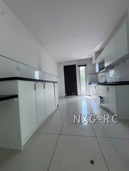 Terraced House for Sale in Bandar Tropicana Aman (Telok Panglima Garang) - KH Chong - Kitchen - PropertyGuru.com.my
