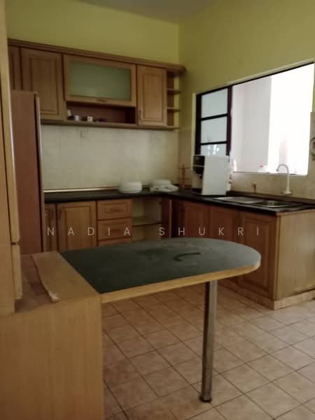 2-storey Terraced House for Rent in Bukit Jelutong (Shah Alam) - Nadia Shukri - PropertyGuru.com.my