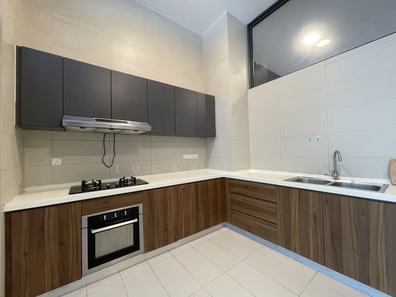 3-storey Terraced House for Rent in The Mansions (Desa Parkcity) - Lucas Toh - Kitchen - PropertyGuru.com.my