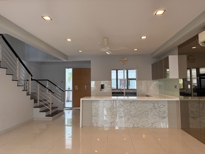 3-storey Terraced House for Rent in Desa Parkcity (Kuala Lumpur) - Crystal Chua - Kitchen - PropertyGuru.com.my