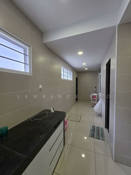 Terraced House for Sale in Taman Bukit Katil Damai (Bukit Katil) - Lawrence Koo - Corridor - PropertyGuru.com.my