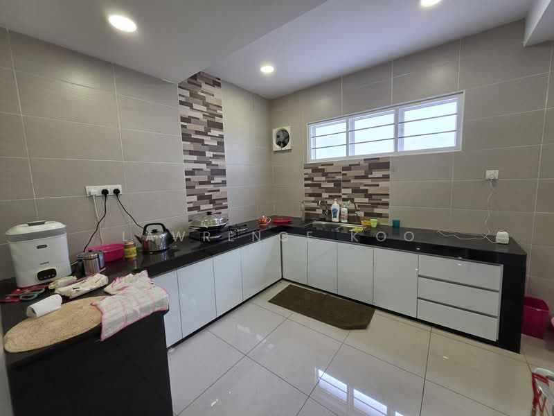 Terraced House for Sale in Taman Bukit Katil Damai (Bukit Katil) - Lawrence Koo - Kitchen - PropertyGuru.com.my